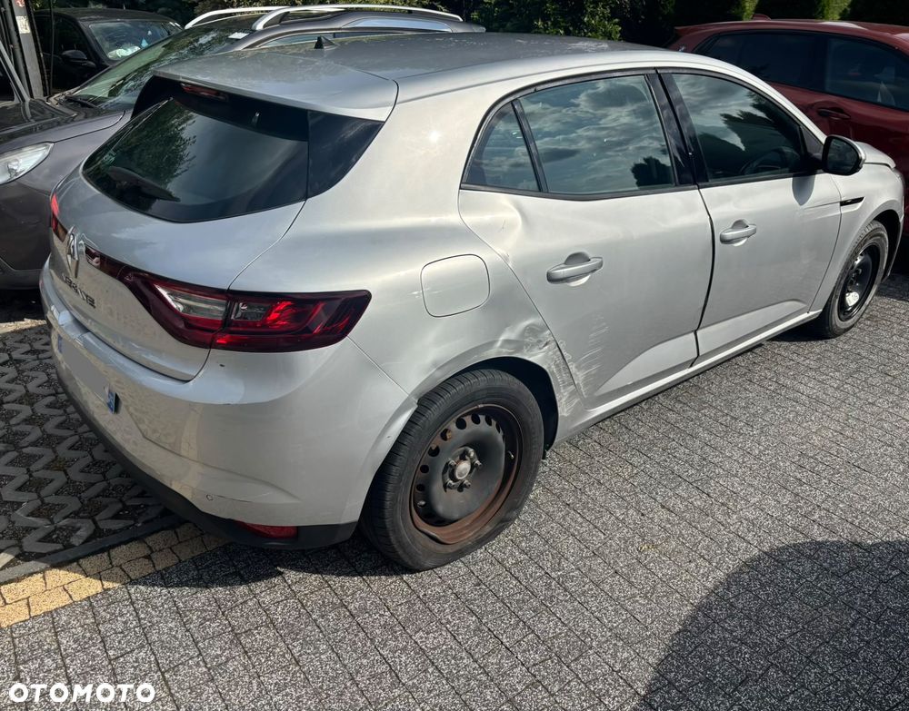 Renault Megane - 9