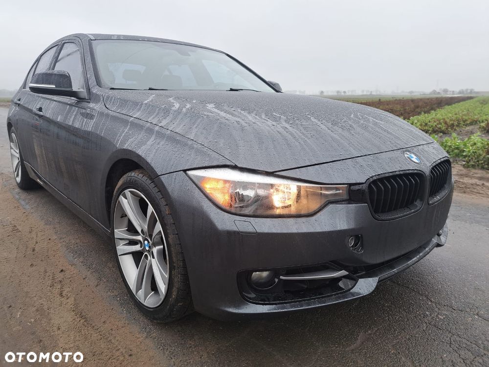 BMW Seria 3 328i xDrive - 2