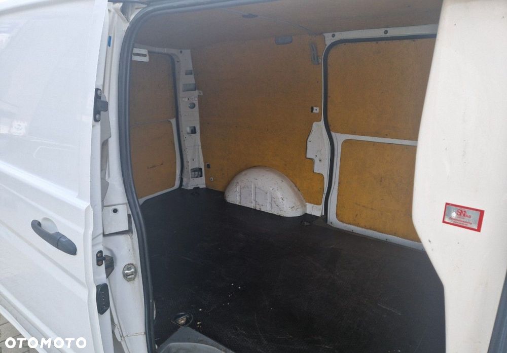 Mercedes-Benz Vito - 9