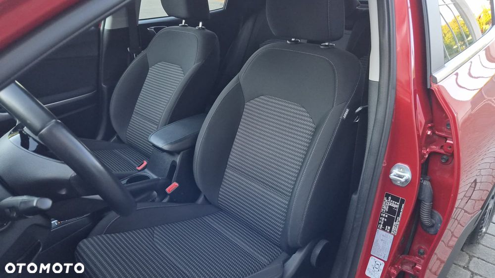 Kia XCeed 1.5 T-GDI M - 19