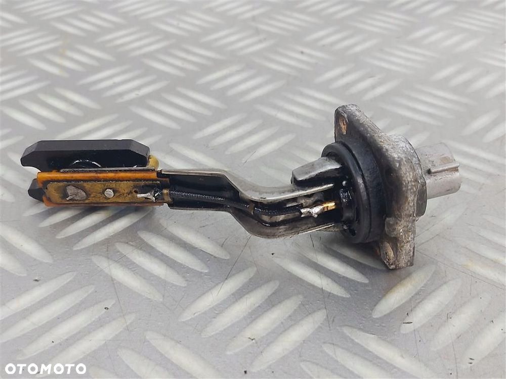 Czujnik pedału sprzęgła Toyota Corolla Verso :2004-2009 R 2,0 D 115KM - 2