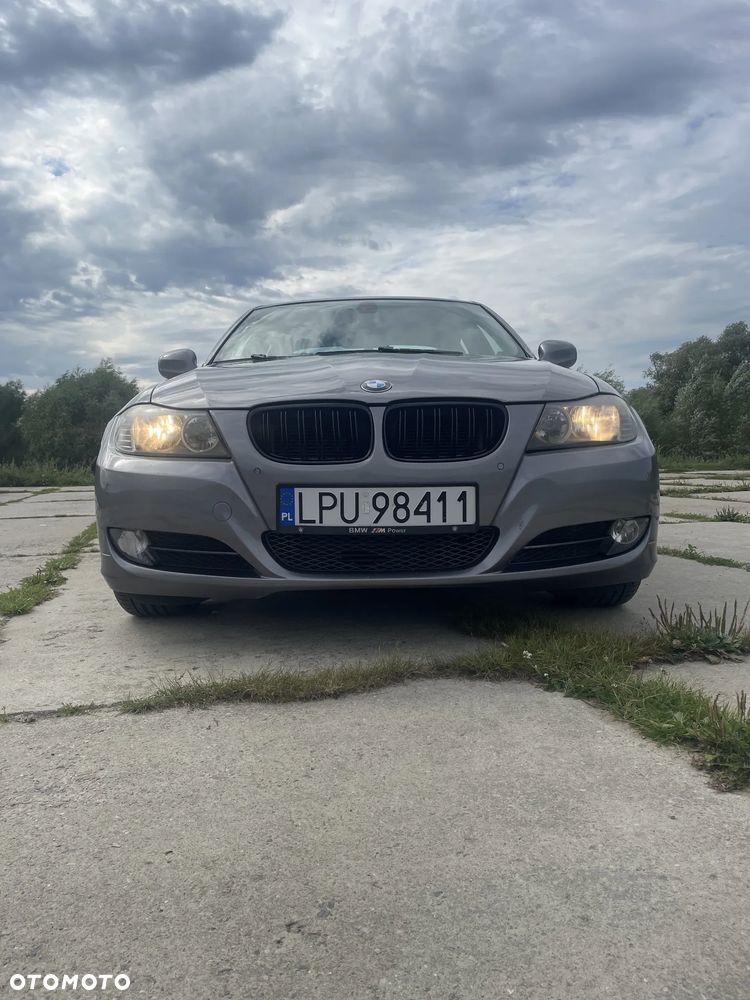 BMW Seria 3 318d - 5