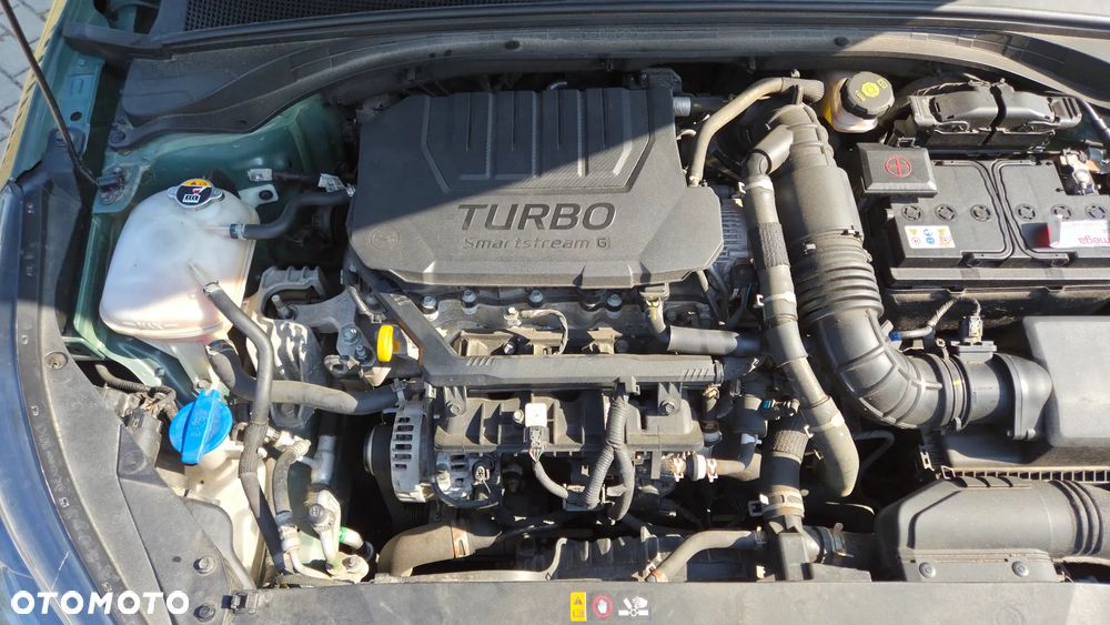 Kia Ceed 1.5 T-GDI M - 28