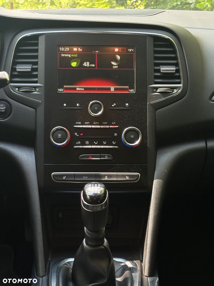 Renault Megane - 24