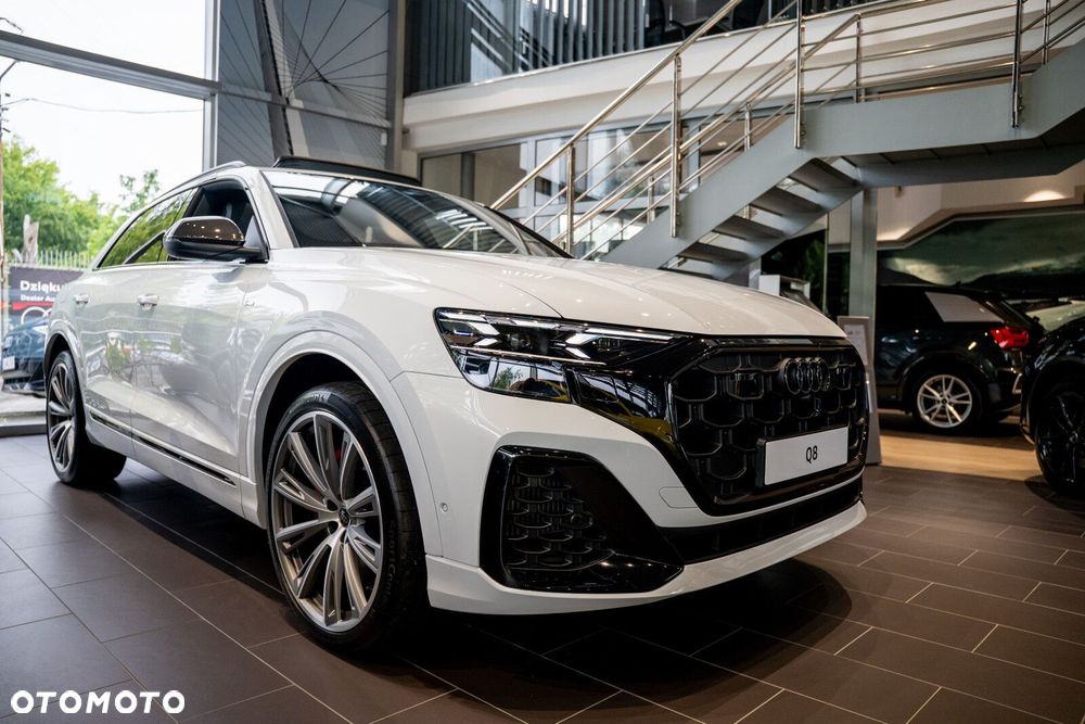 Audi Q8 - 5