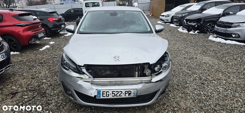 Peugeot 308 BlueHDi FAP 120 Stop & Start Allure - 8