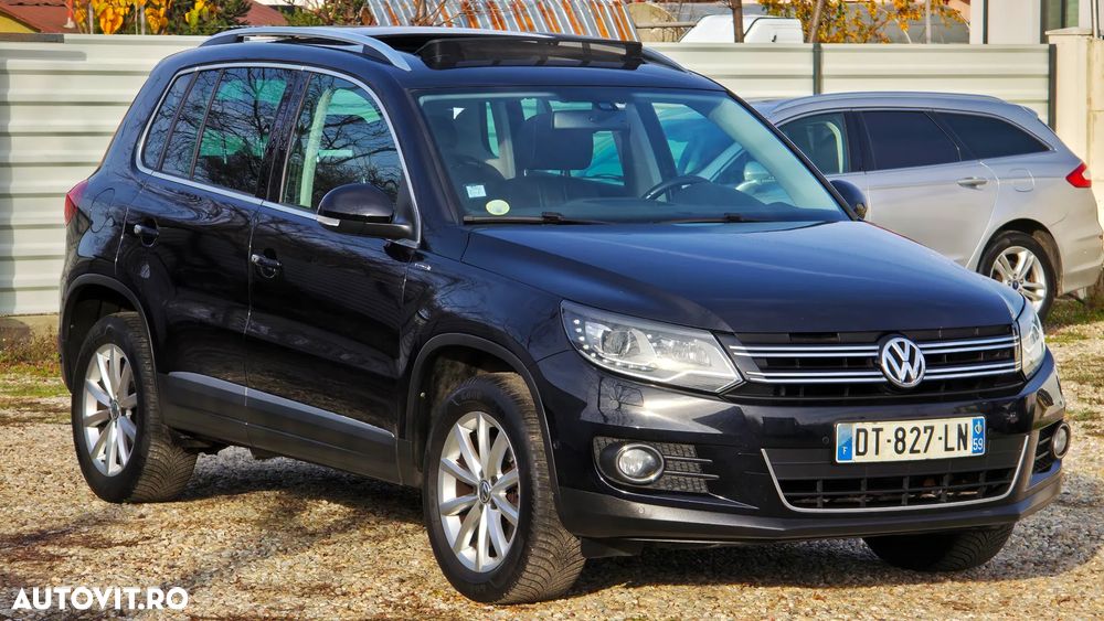 Volkswagen Tiguan 2.0 TDI SCR 4MOTION BlueMotion Technology DSG Lounge Track & Style - 4