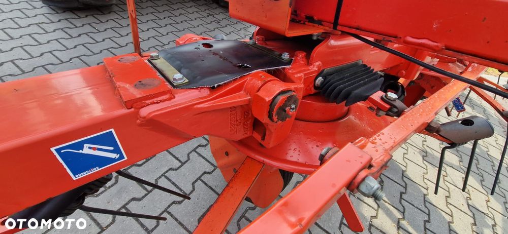 Kuhn GF 6502 6-cio karuzelowa 6,5M Pierwszy właściciel Jak nowa - 15