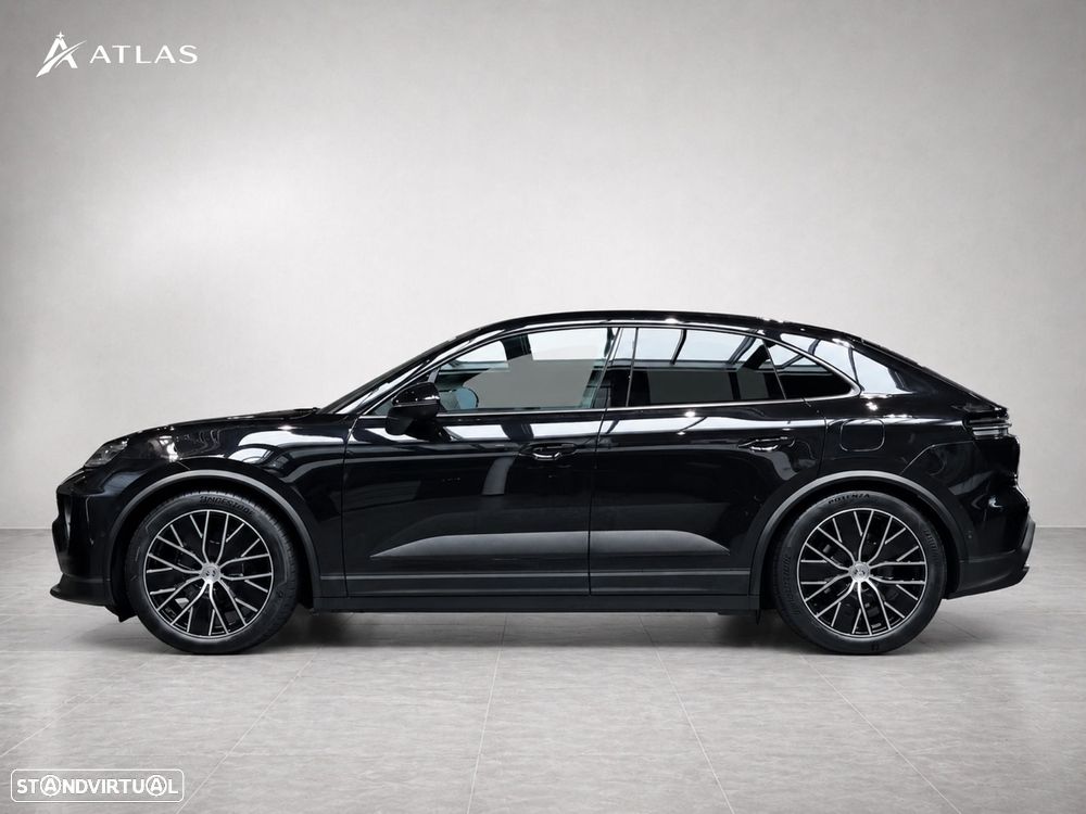 Porsche Macan Electric 4 - 4