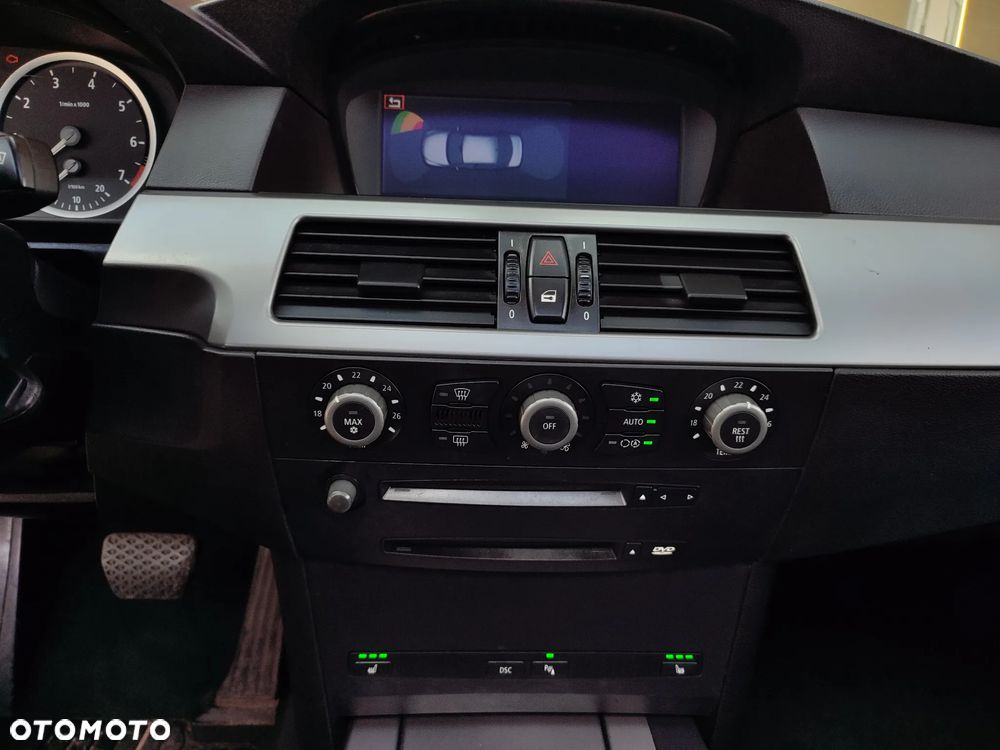 BMW Seria 5 - 34