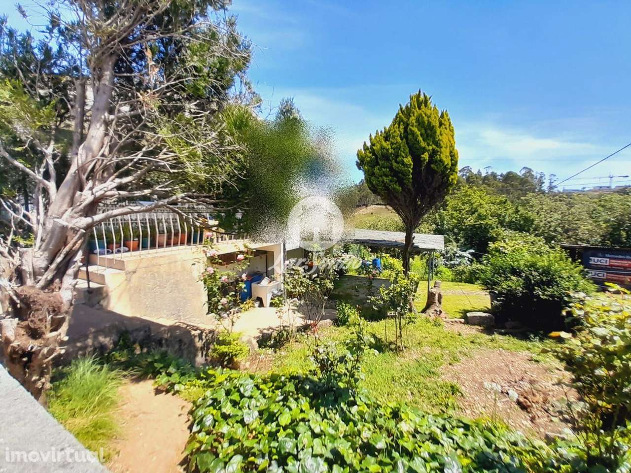 Moradia Bifamiliar T5 com terreno de 11355m2 em Bougado, Trofa - Grande imagem: 2/18