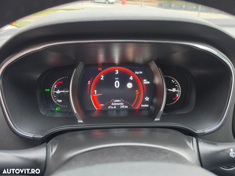 Renault Megane ENERGY dCi 130 GT LINE - 16