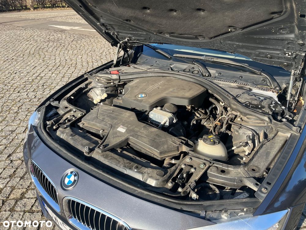 BMW Seria 3 328i - 14