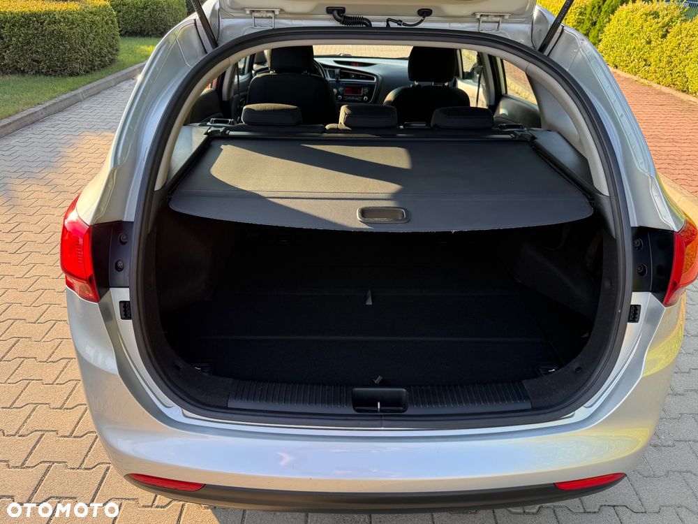 Kia Ceed 1.6 CRDi M - 32