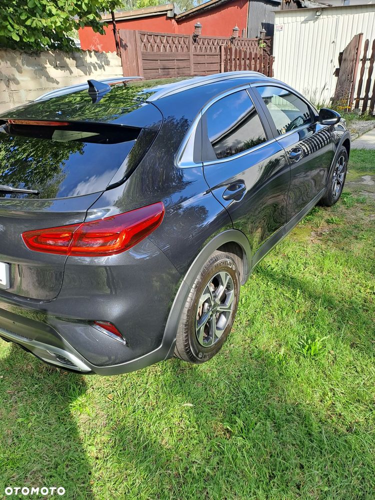 Kia XCeed 1.5 T-GDI M - 27