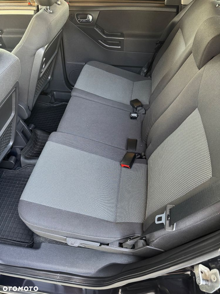 Opel Meriva - 28