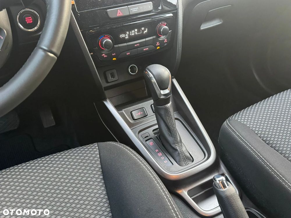 Suzuki Vitara 1.5 DualJet Hybrid Premium Plus 2WD AGS - 8