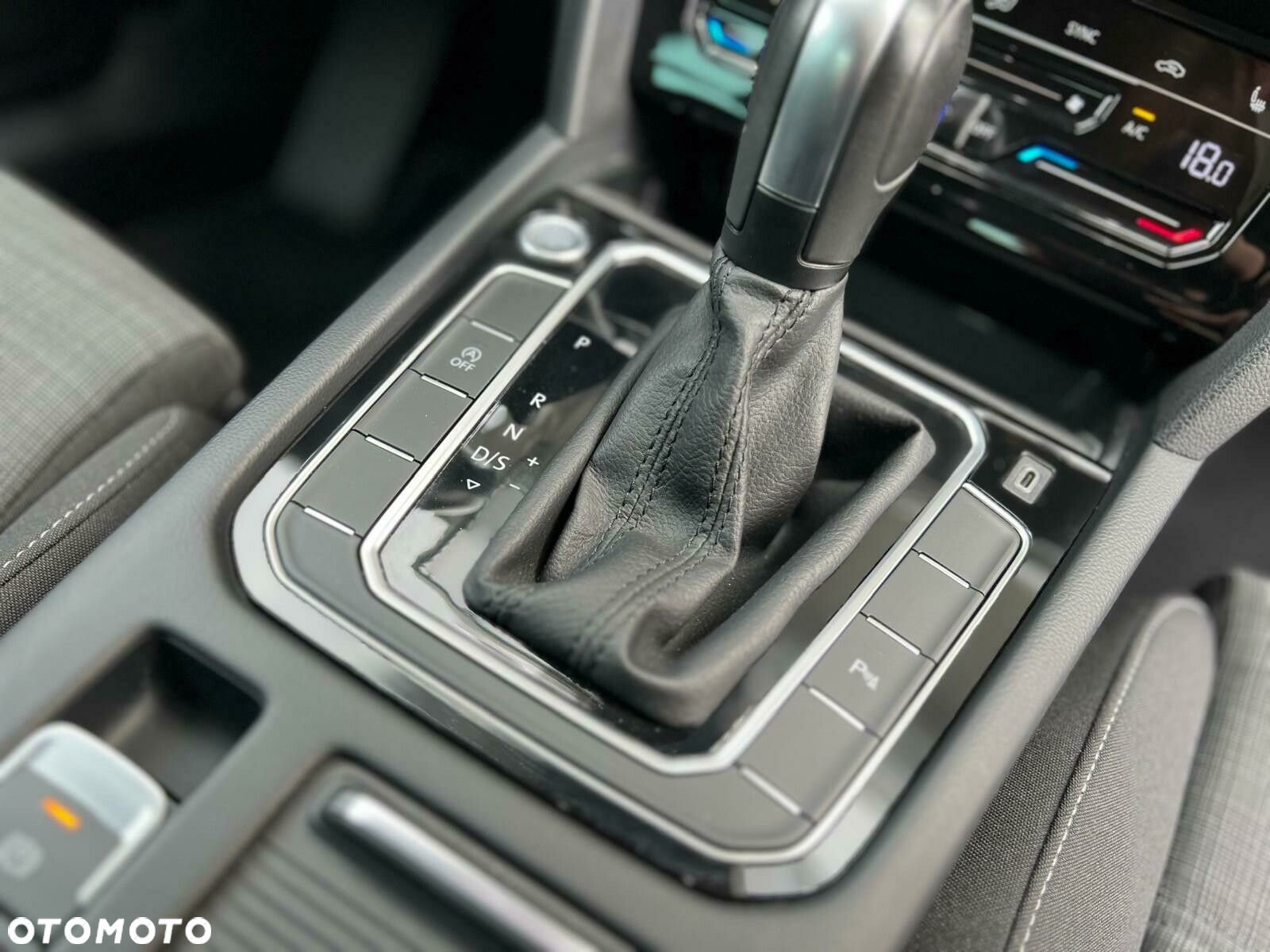 Volkswagen Passat 2.0 TDI EVO Business DSG - 15