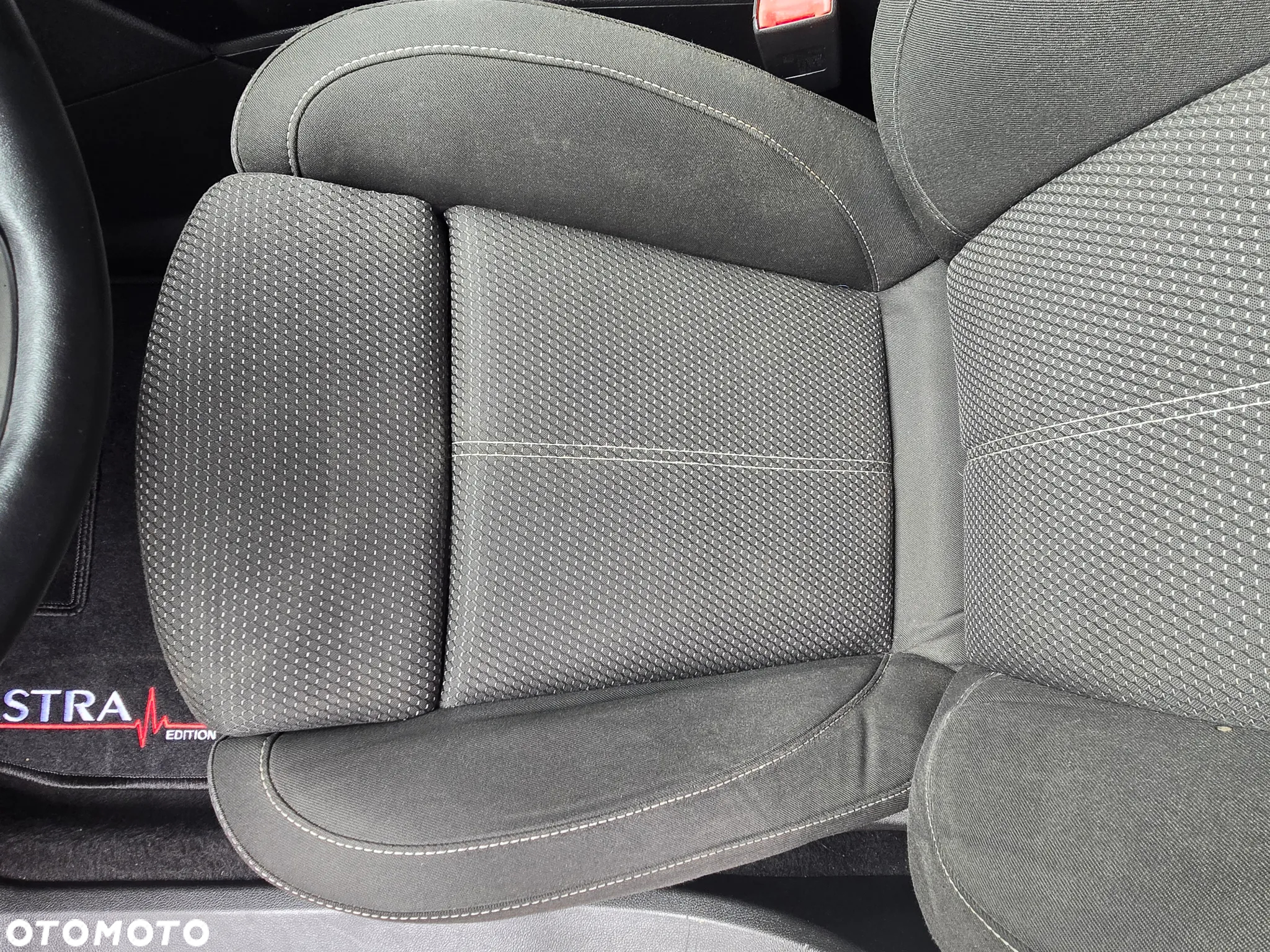 Opel Astra IV 1.6 T Sport - 20