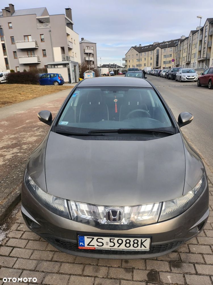 Honda Civic 1.8 Comfort - 1