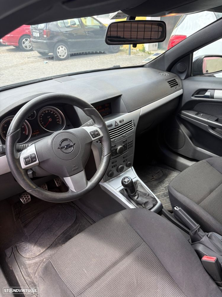 Opel Astra GTC 1.3 CDTI - 13