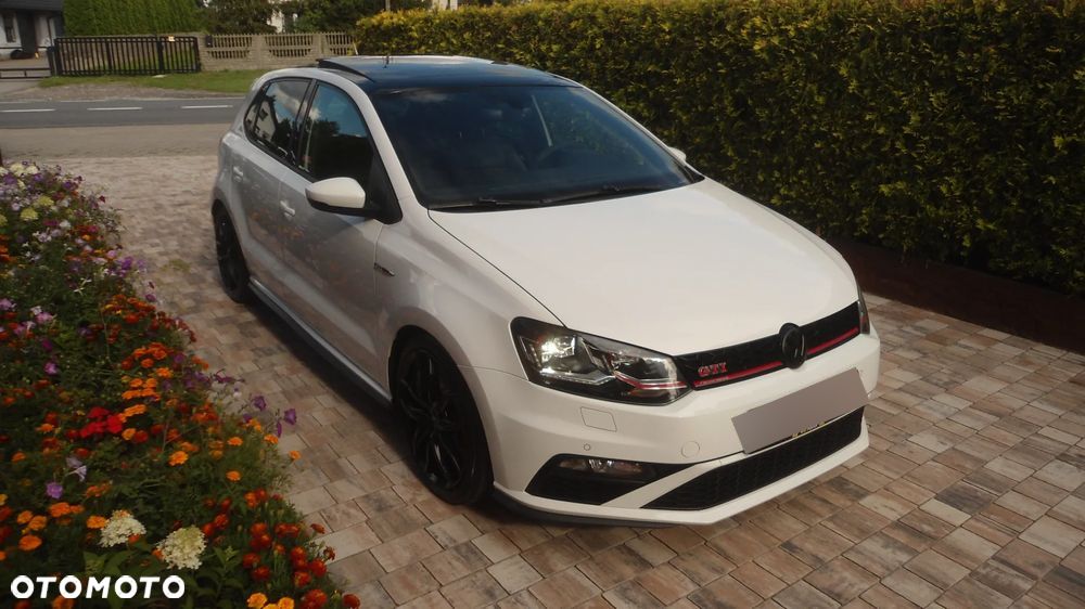 Volkswagen Polo - 4