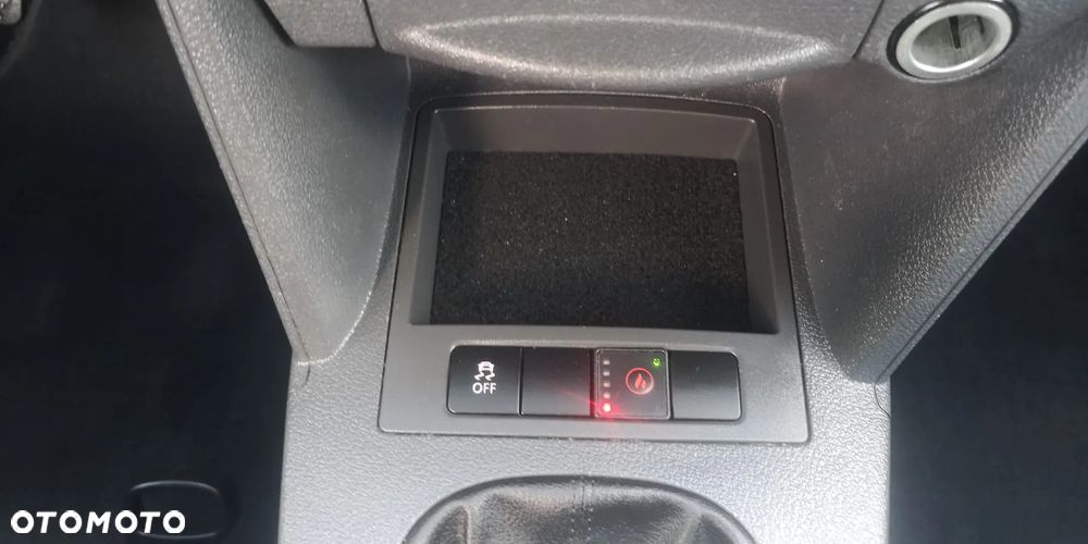 Volkswagen Caddy - 19