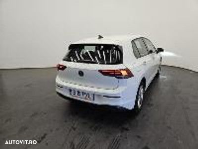 Volkswagen Golf - 5