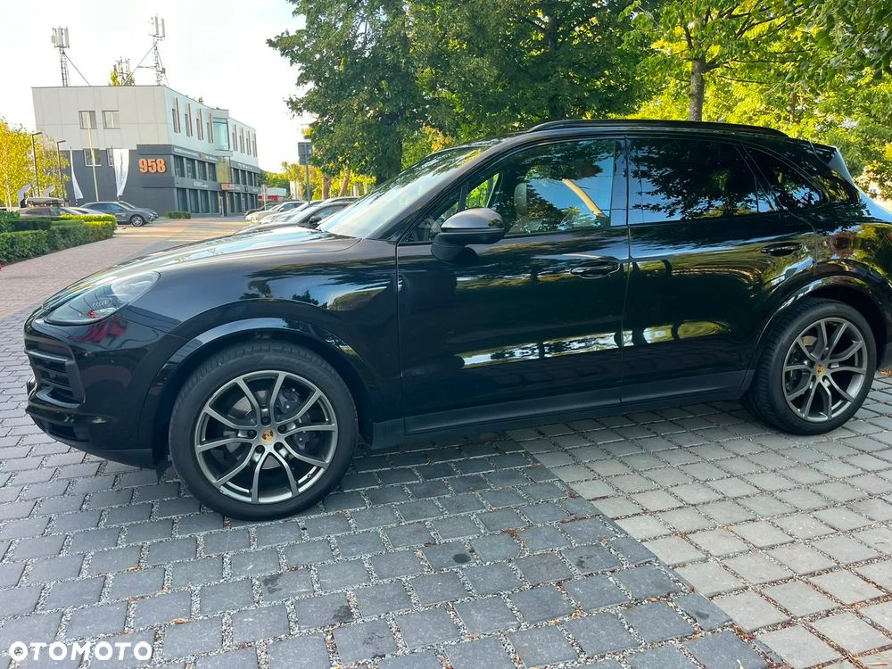 Porsche Cayenne Platinum Edition - 9