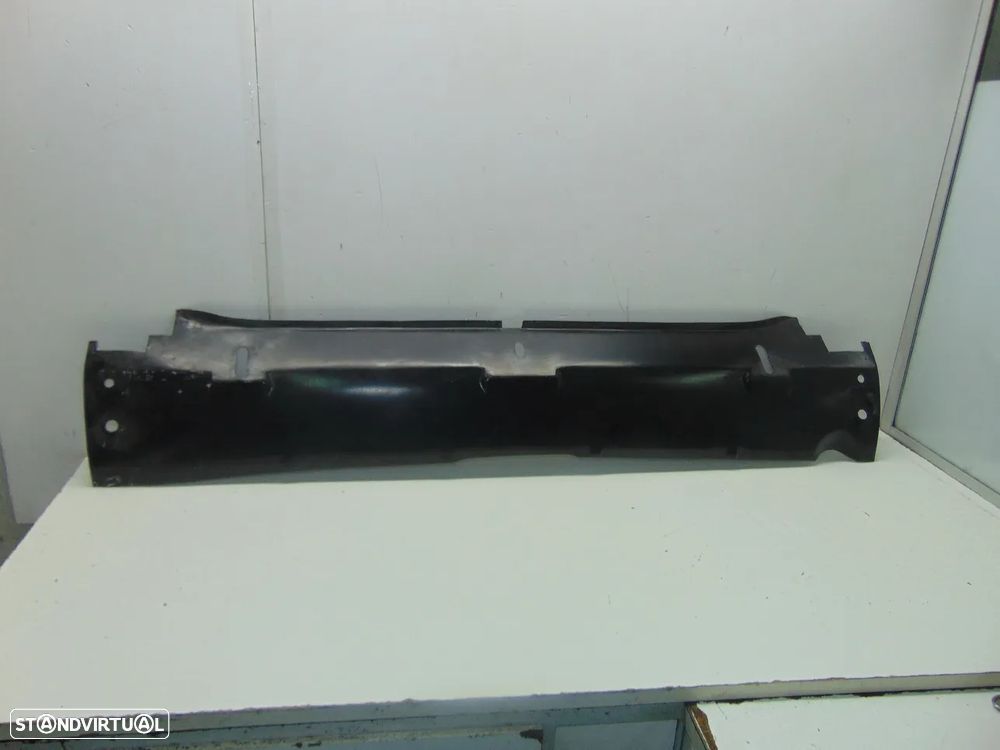 Peugeot 504 avental traseiro - 1