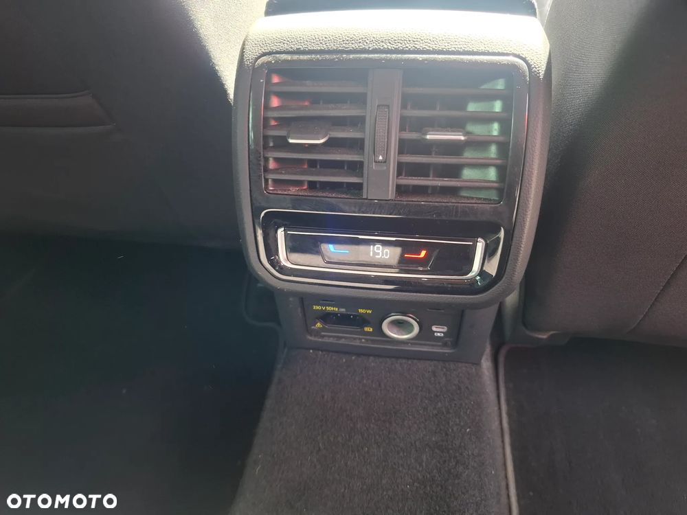 Volkswagen Passat - 18
