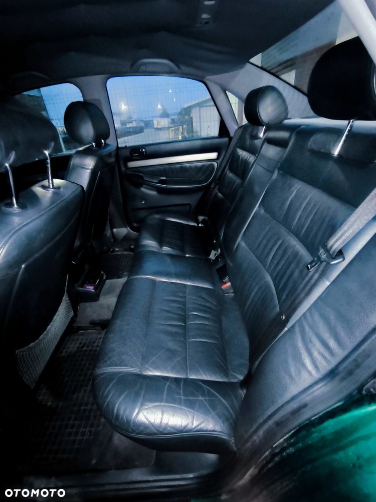 Audi A4 Limousine - 13