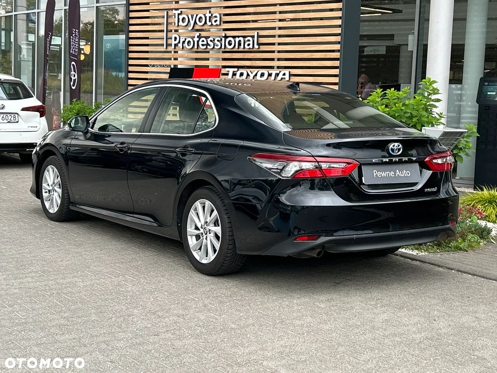 Toyota Camry 2.5 Hybrid Comfort CVT - 3
