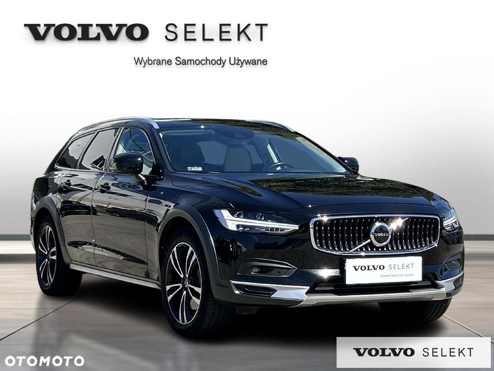 Volvo V90 Cross Country - 8