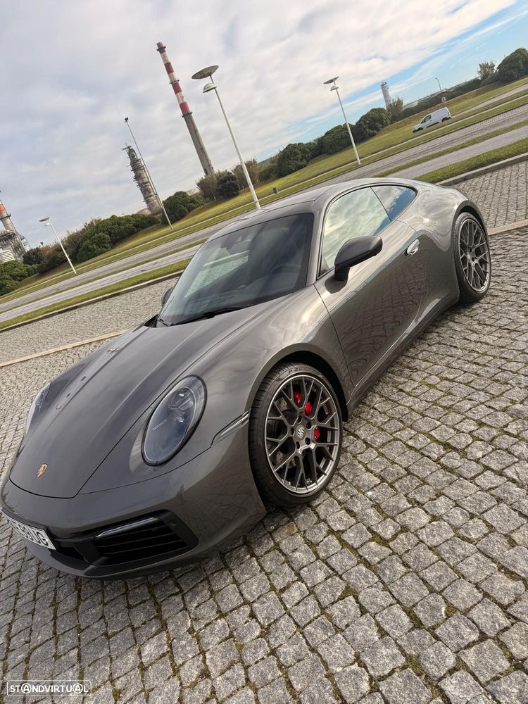 Porsche 911 Série F - 20