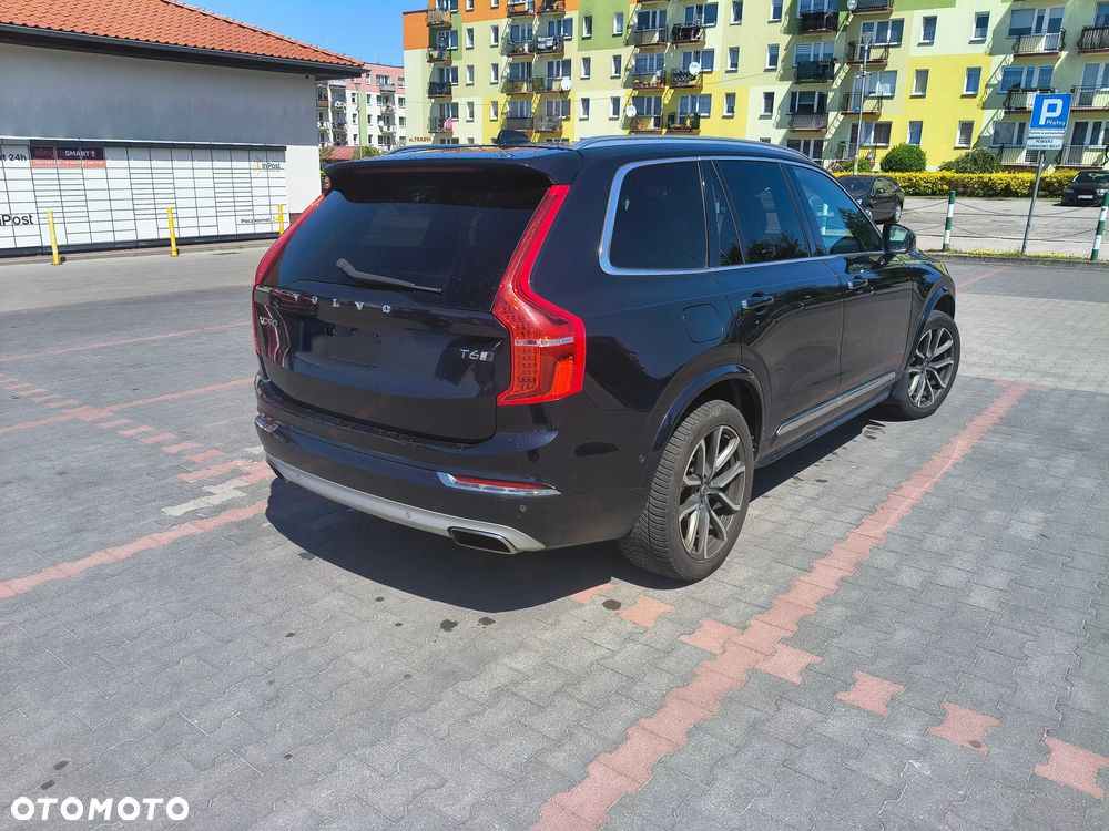 Volvo XC 90 - 2