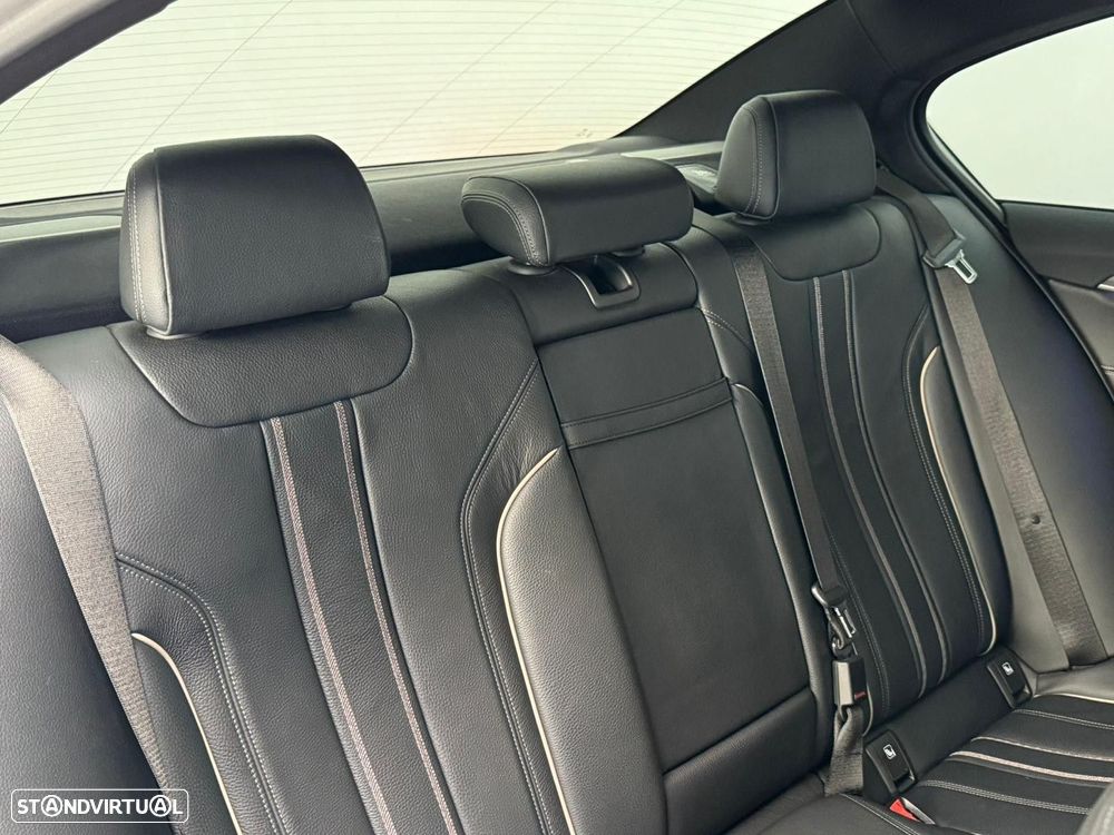 BMW 530 e iPerformance Pack M - 27