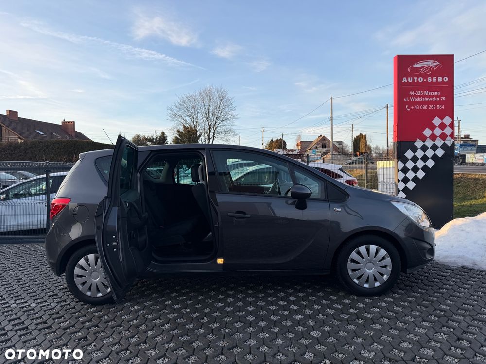 Opel Meriva - 31