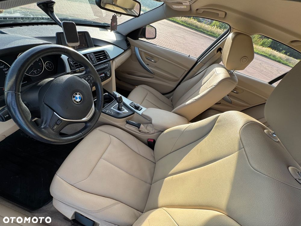 BMW Seria 3 - 8