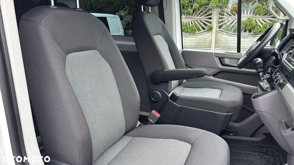 Volkswagen Crafter - 25