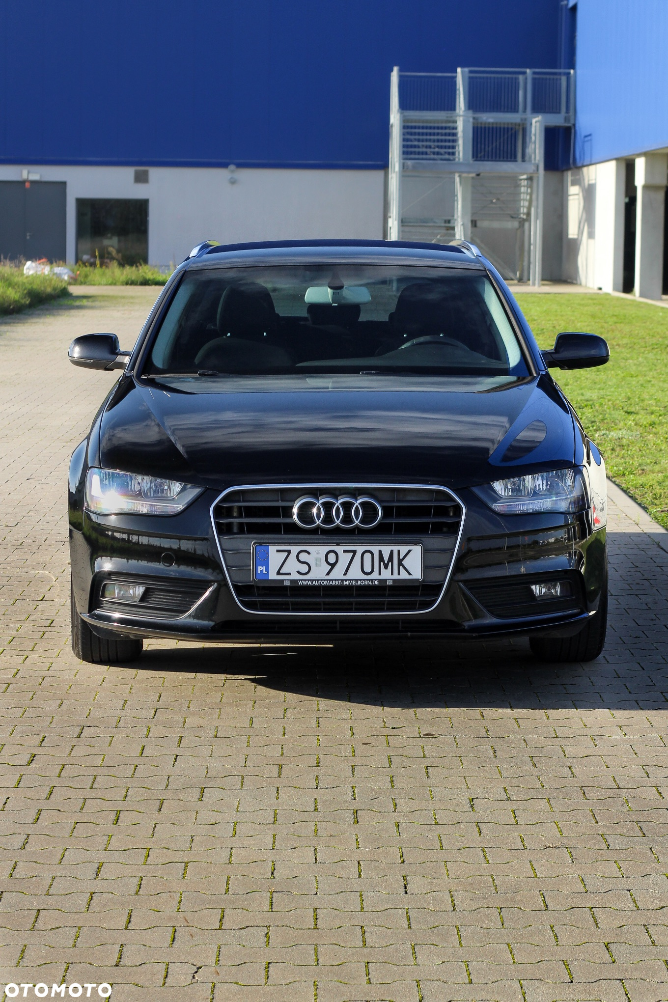 Audi A4 2.0 TDI DPF Ambiente - 2
