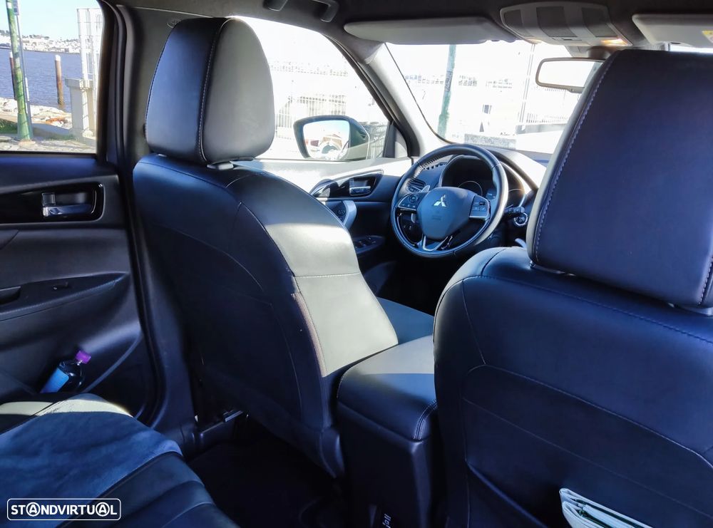 Mitsubishi Eclipse Cross 2.4 PHEV eMotion - 12