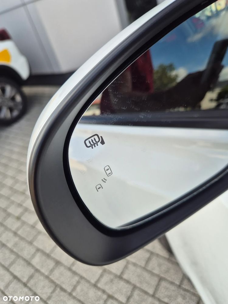Suzuki Vitara 1.4 Boosterjet mHEV Premium Plus 2WD - 18