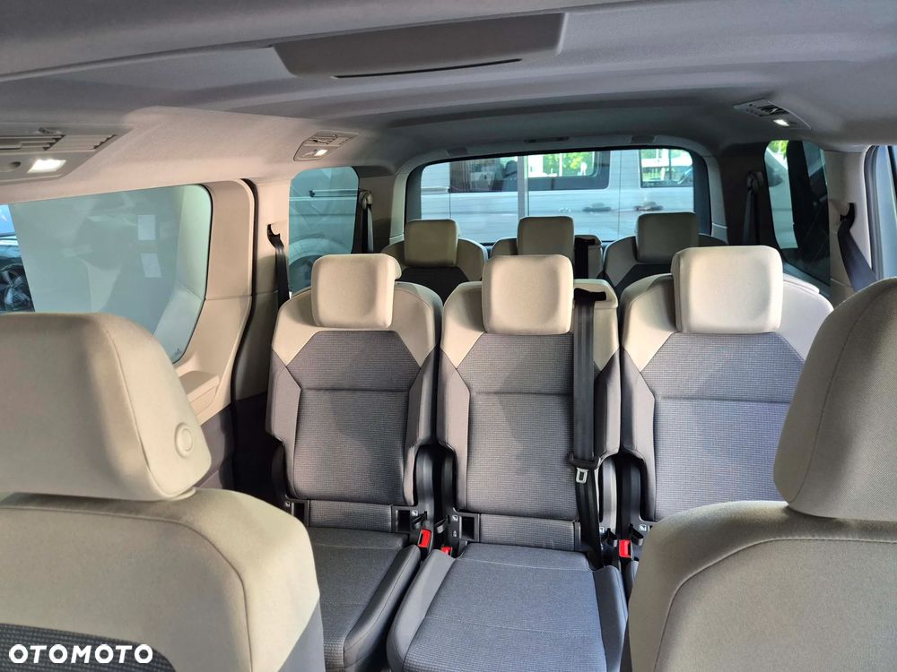 Volkswagen Multivan 2.0 TDI L2 Family DSG - 9