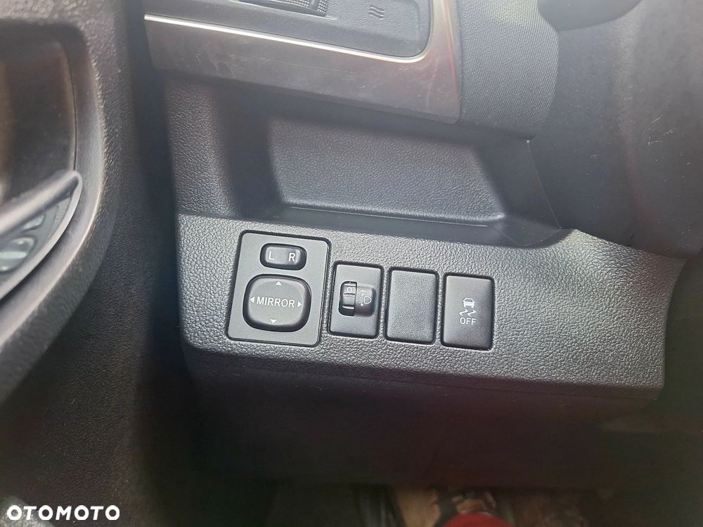 Toyota Verso S - 27