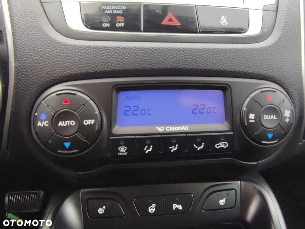 Hyundai ix35 2.0 CRDi 4WD Automatik Premium - 27