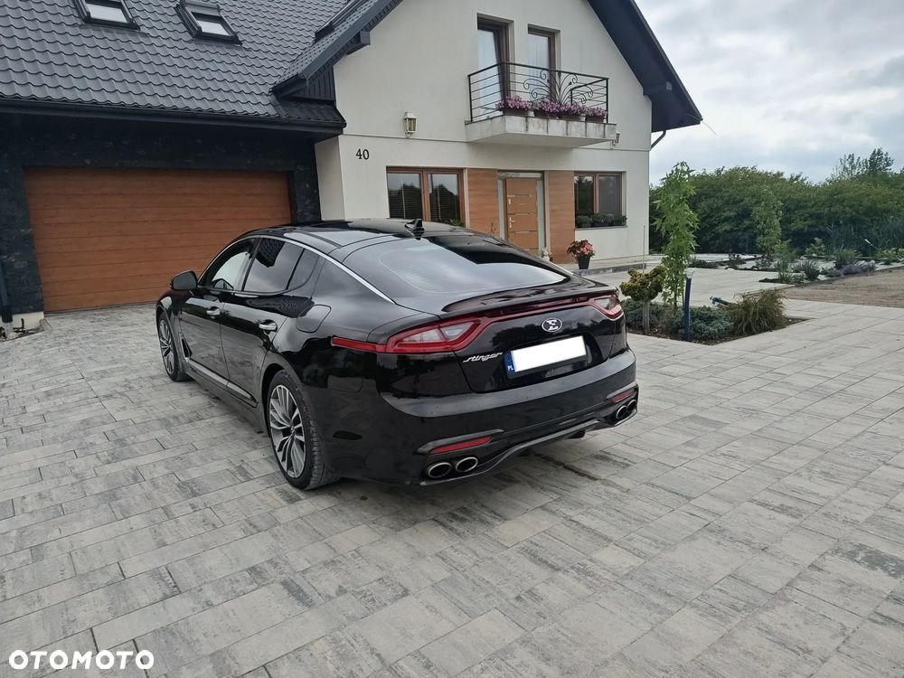 Kia Stinger 2.0 T-GDI GT Line - 2