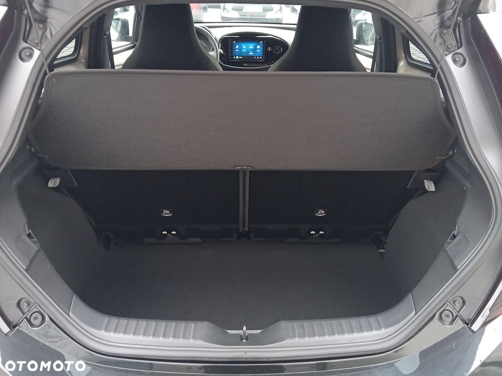 Toyota Aygo X - 13