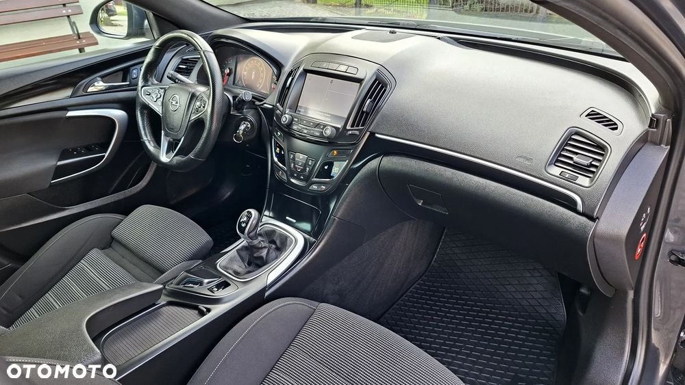Opel Insignia 1.4 T Executive S&S - 30