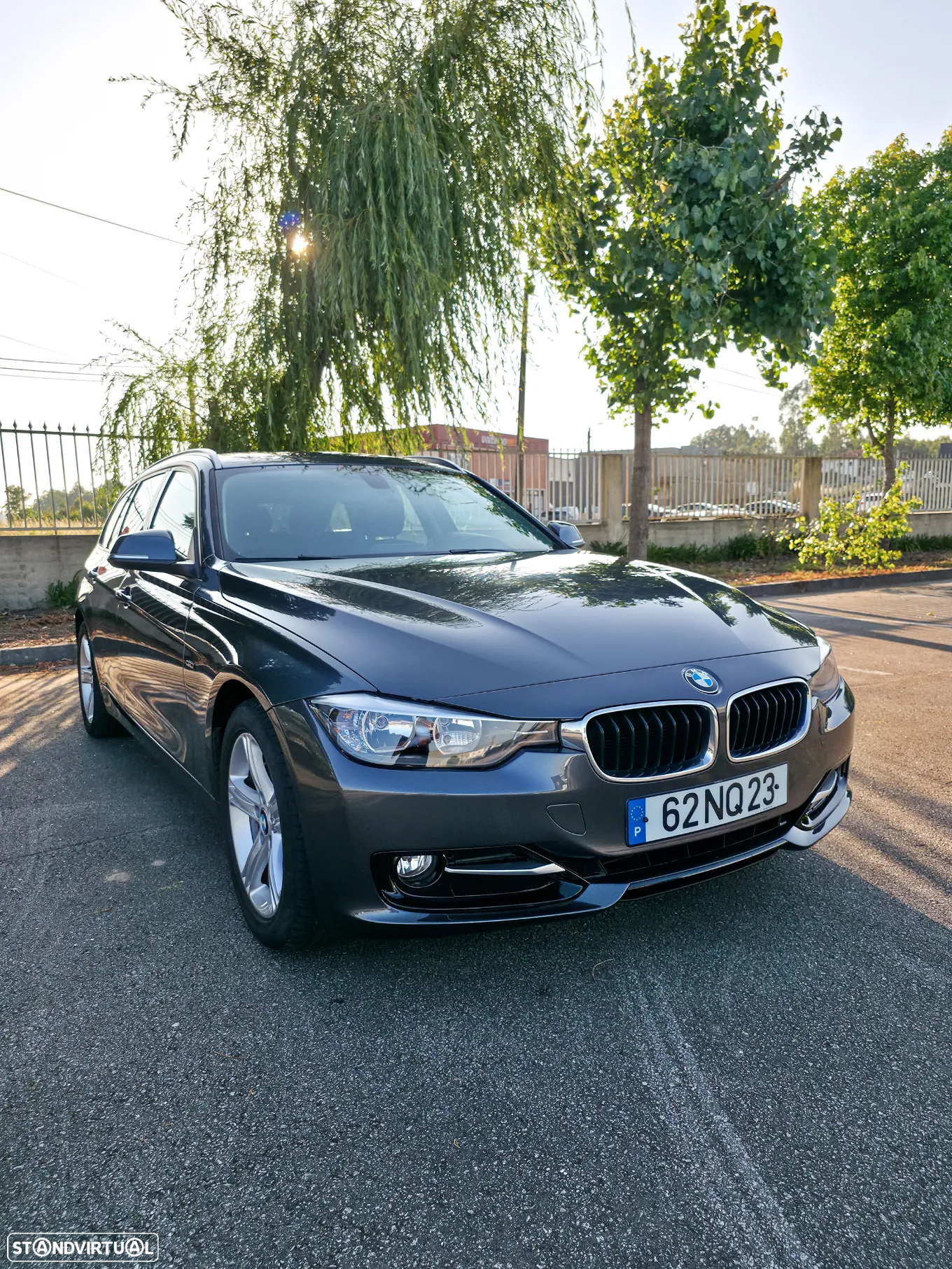 BMW 318 d Touring Line Sport - 3